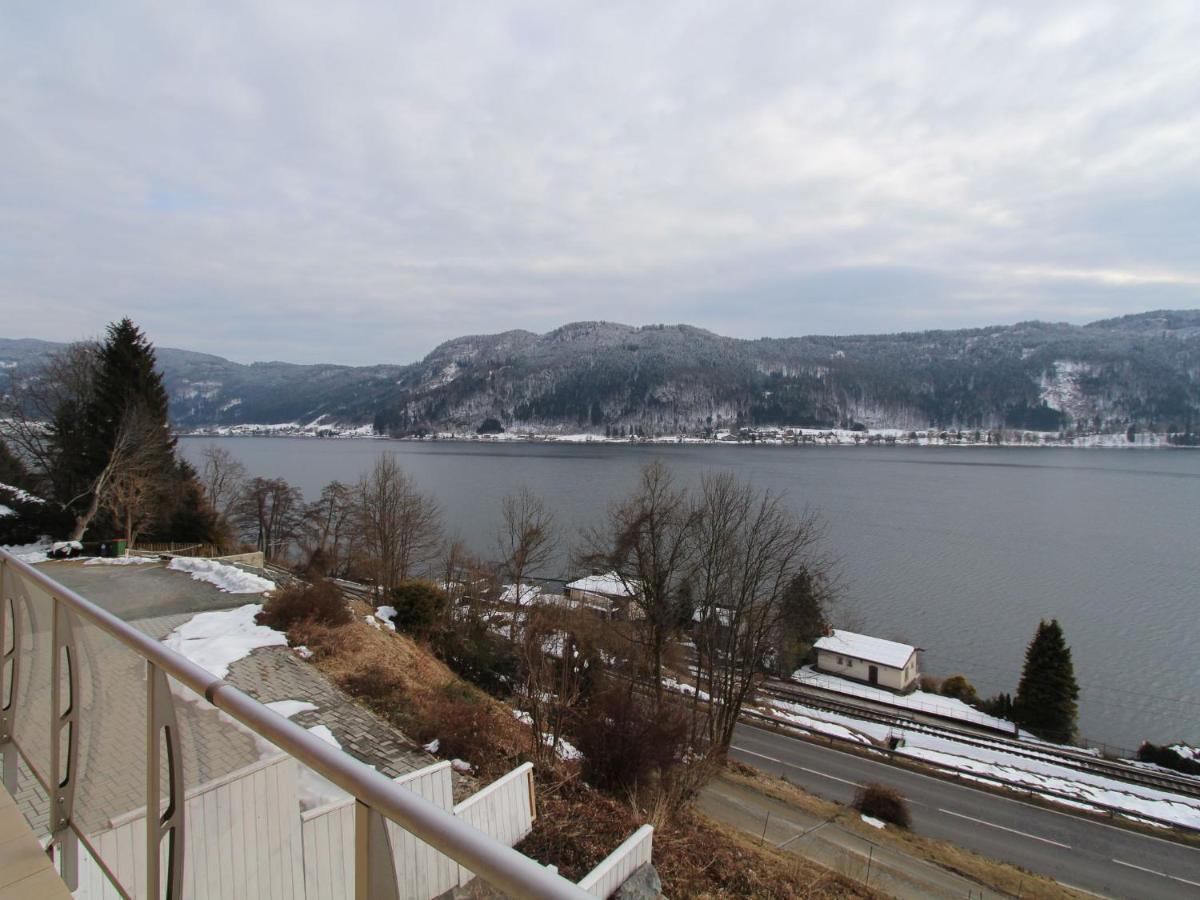 Apartment Directly On Lake Ossiach In Carinthia Stockelweingarten Kültér fotó