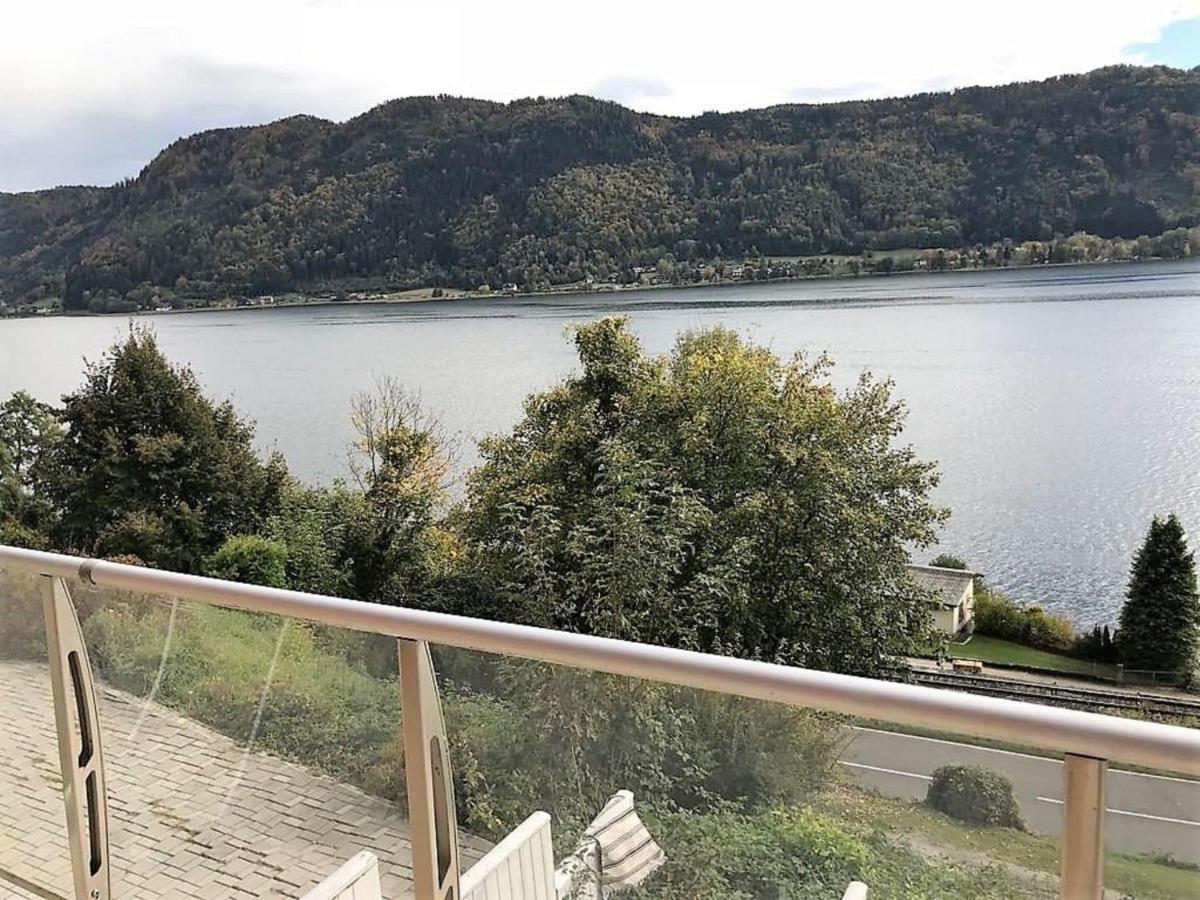 Apartment Directly On Lake Ossiach In Carinthia Stockelweingarten Kültér fotó